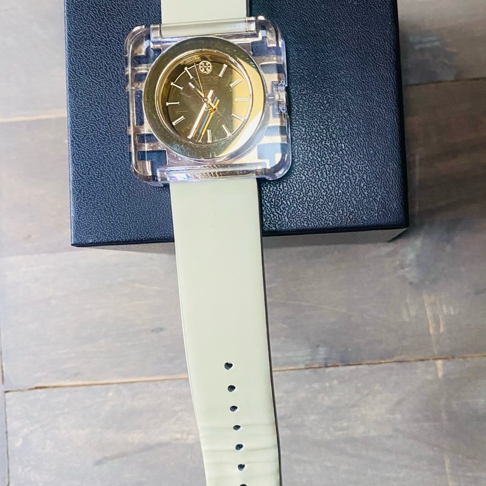 Tory Burch Cream and Gold Lady watch - Picture 5 of 8